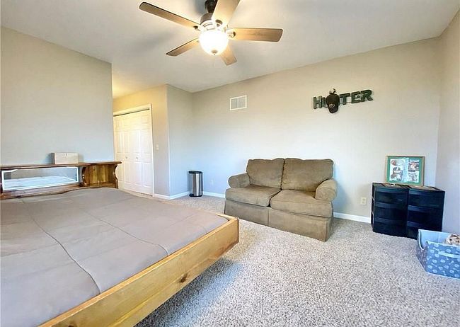 Photo of 17200 E 1350th Rd, Marshall, IL