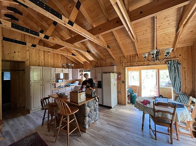 Image of 25 Aspen Dr