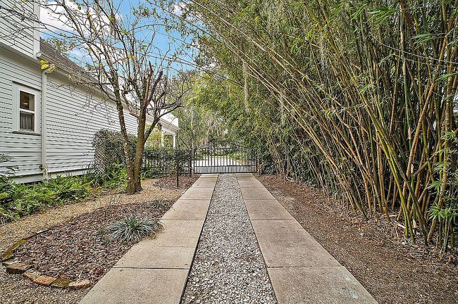 Image of 906 E Fort King St
