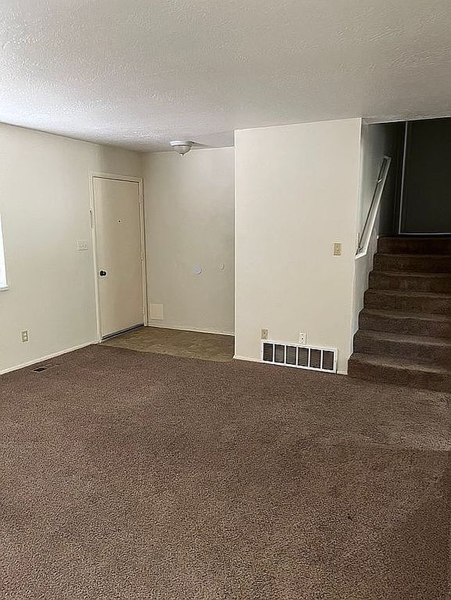 Photo of 1251 S Mountain View Dr, Cedar City, UT