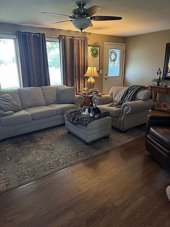 Photo of 489 Elm St, Grainfield, KS