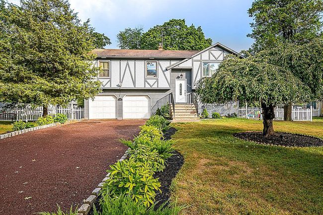 Photo of 737-43 W 8th St, Plainfield, NJ