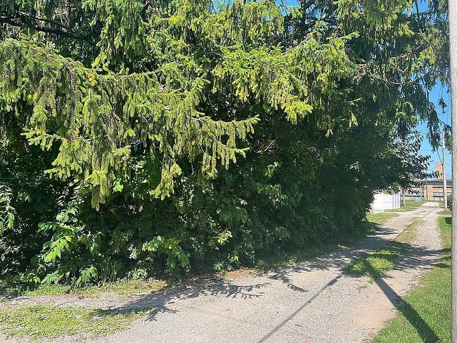 Photo of 215 W 4th St, Pt Clinton, OH