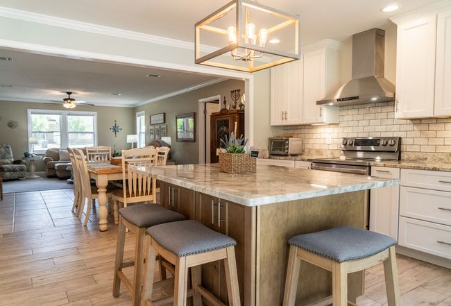 Additional photo 1 of property located at 6961 Viola Rd