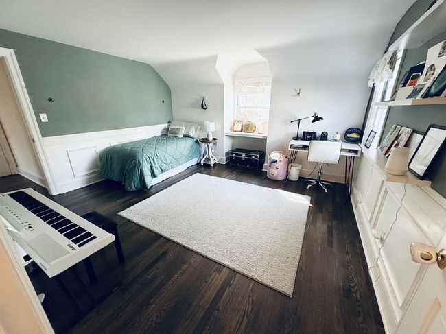 Photo of 28 W Clarke Ave