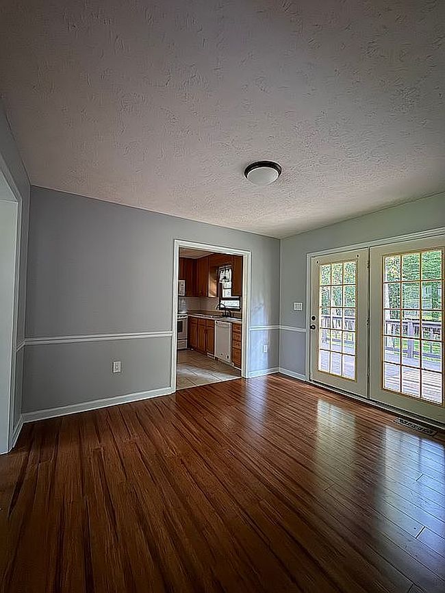 Additional photo 1 of property located at 117 Marvin Pl