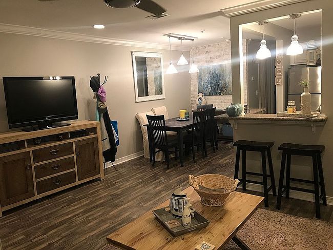 Photo of 1282 Beach Blvd Apt 220, Biloxi, MS