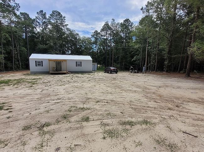 Photo of 150 Dusty Dr, Cochran, GA