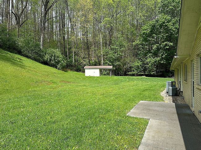 Image of 325 Oakwood Ave Se
