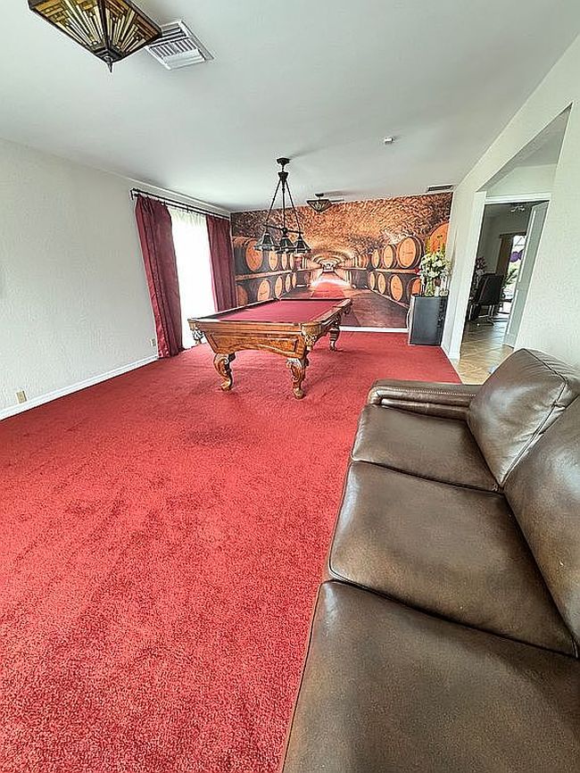 Image of 21920 Holly Tree Way