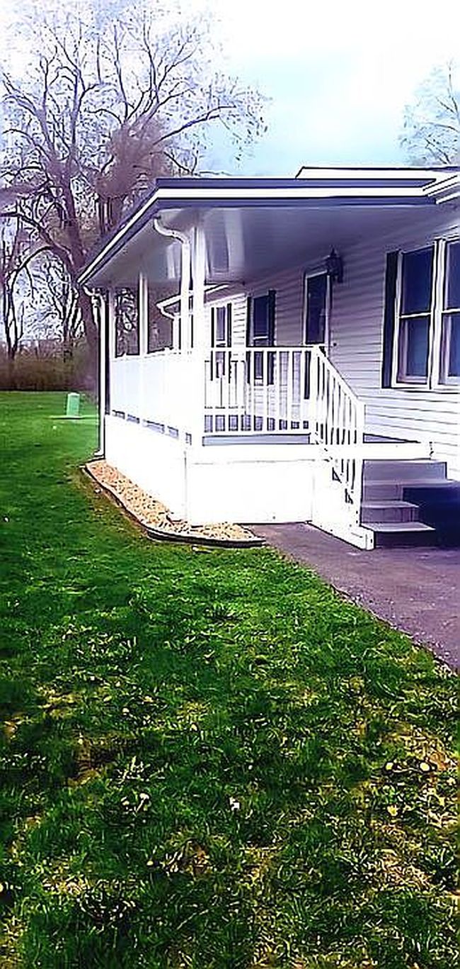 Image of 6510 Lakeview Ln