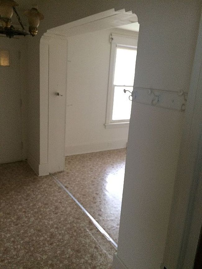 Additional photo 3 of property located at 824 Pennsylvania Ave