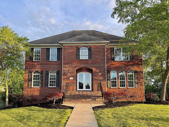 Image of 124 Waterford Cir