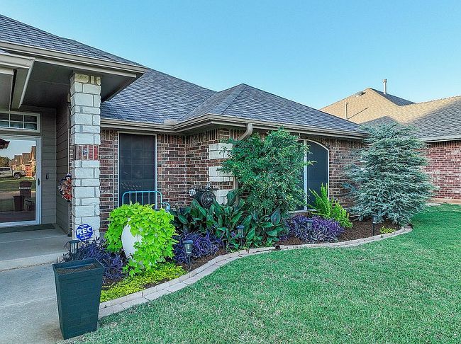 Photo of 11029 Nw 103rd St, Yukon, OK