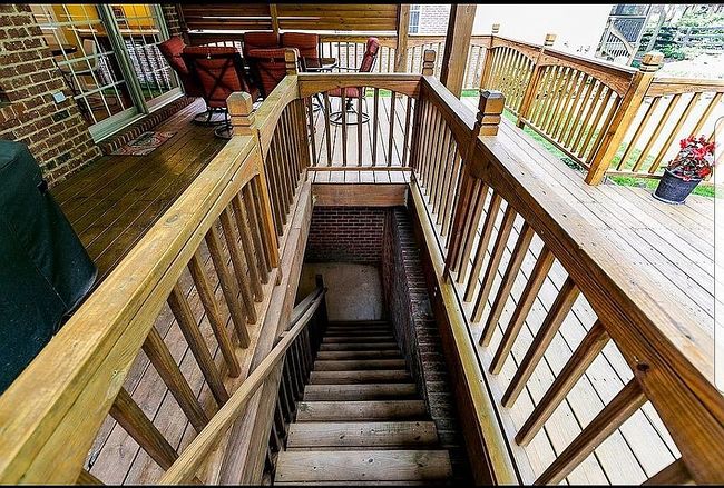 Image of 1004 Firethorn Pl