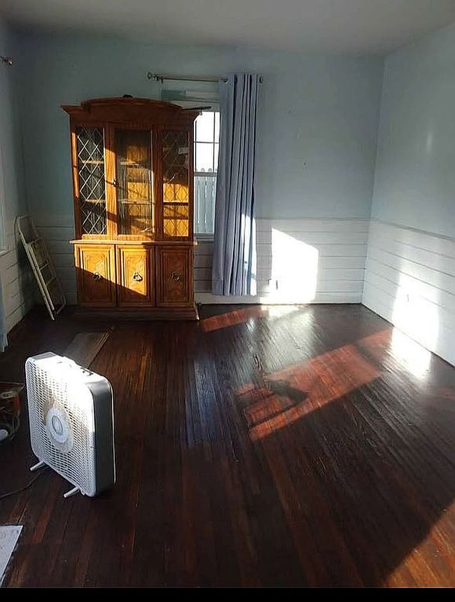 Image of 236 Boston Ave