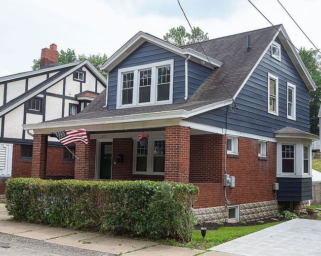 Photo of 912 Baldwin St, Pittsburgh, PA