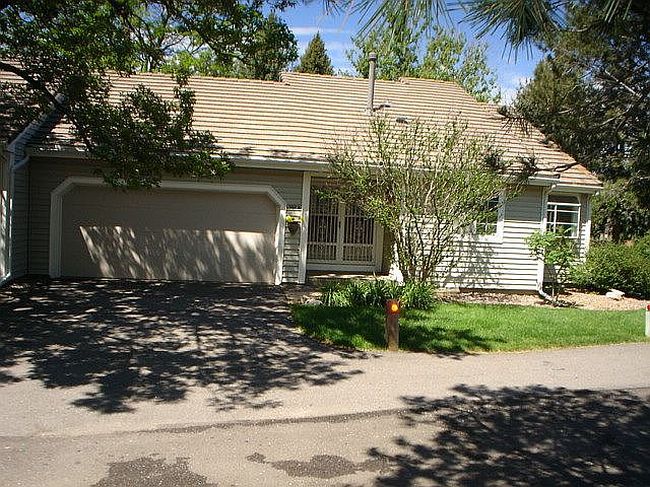 Photo of 13767 E Marina Dr Unit B, Aurora, CO