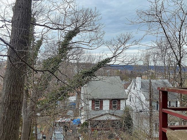 Image of 94 Courter Ave