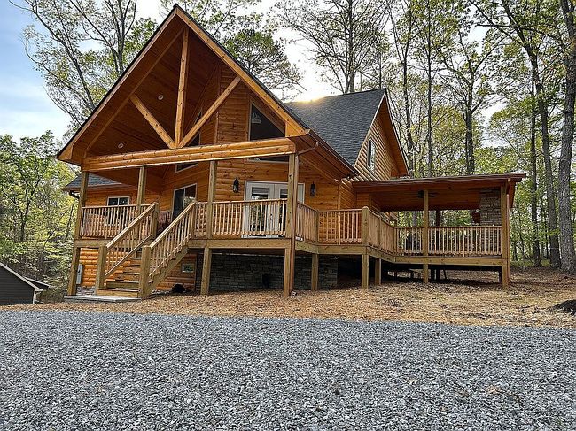 Photo of 207 Nexus Ct, Ellijay, GA