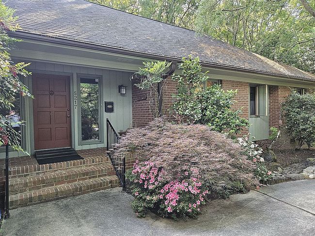 Image of 5217 Hillingdon Rd