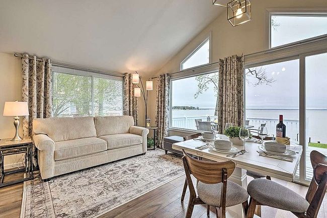 Photo of 222 Shore Dr