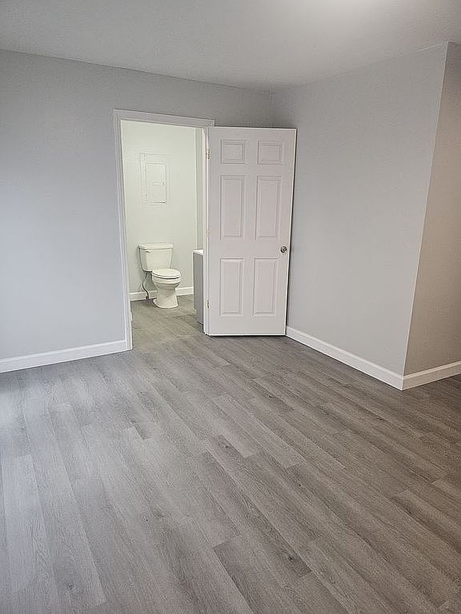 Photo of 1723 Calvin Dr, Hopkinsville, KY