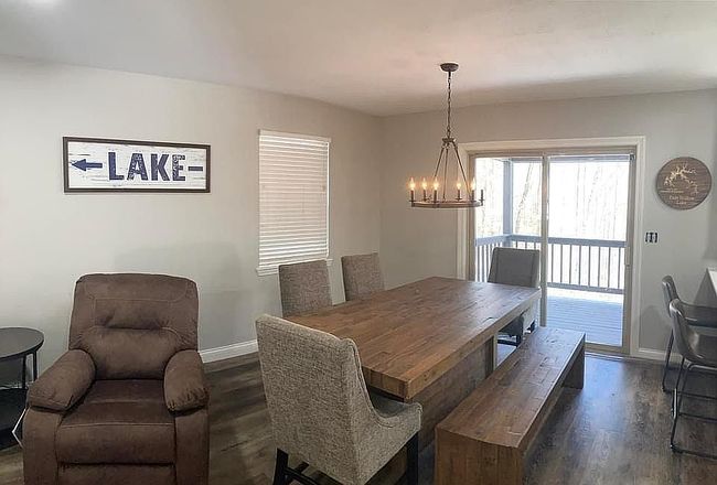 Photo of 1510 Cherokee Rd, Byrdstown, TN