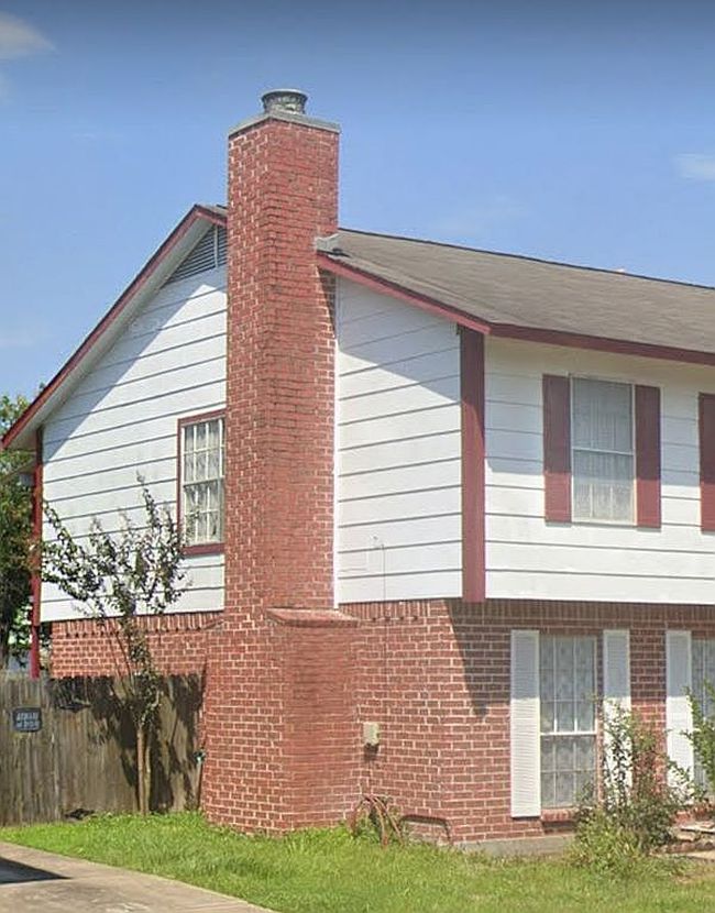 Additional photo 3 of property located at 12210 Cliffgate Dr