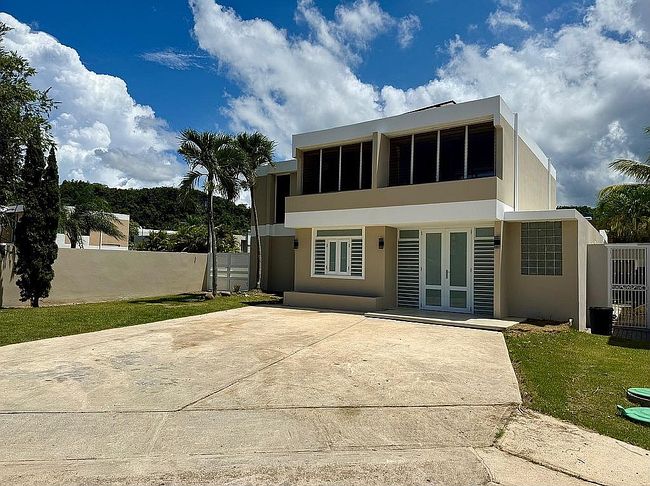 Photo of 176 Calle Colibri
