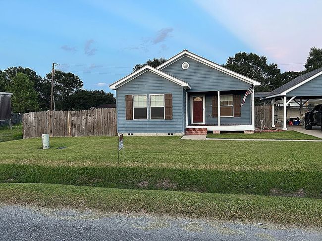 Photo of 116 Stoneburg Dr, Duson, LA