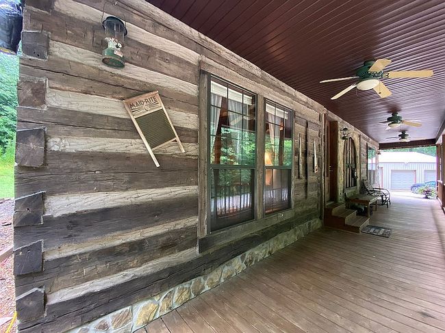 Photo of 191 Chestnut Ln, Morgantown, KY