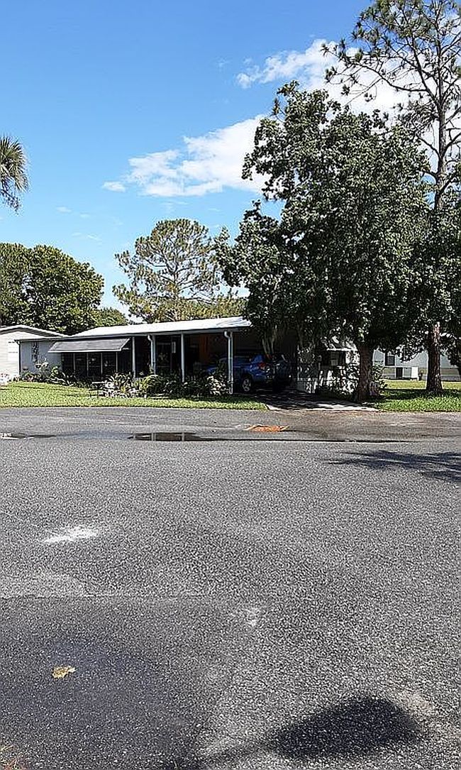 Image of 1613 Timber Ridge Cir