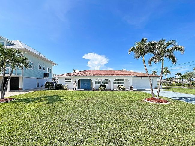 Preview of property located at 3667 Emerald Ave