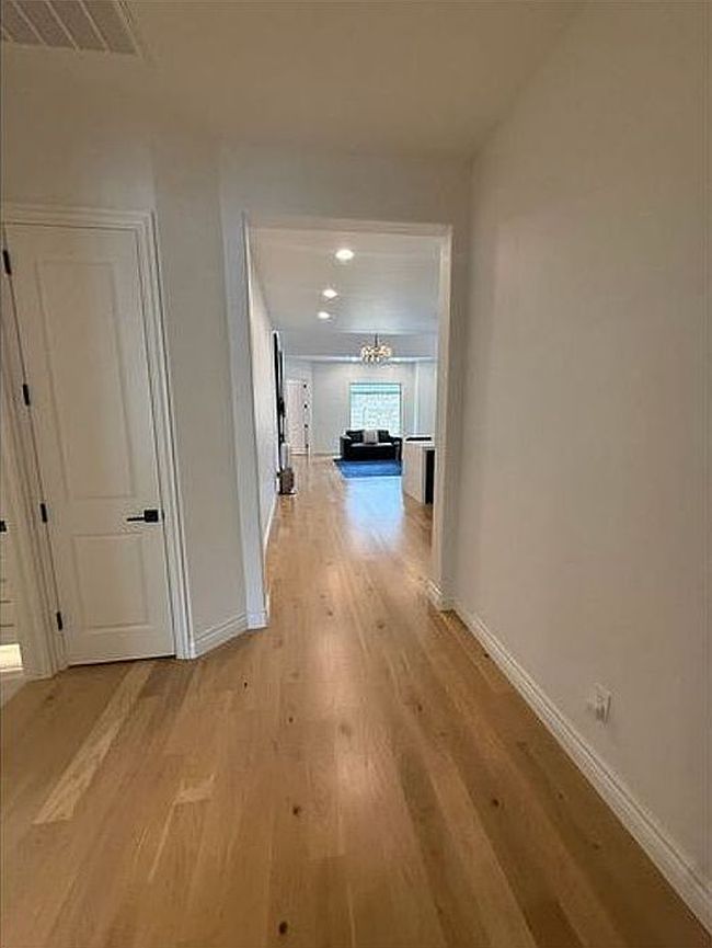 Additional photo 1 of property located at 2229 Sw 118th St