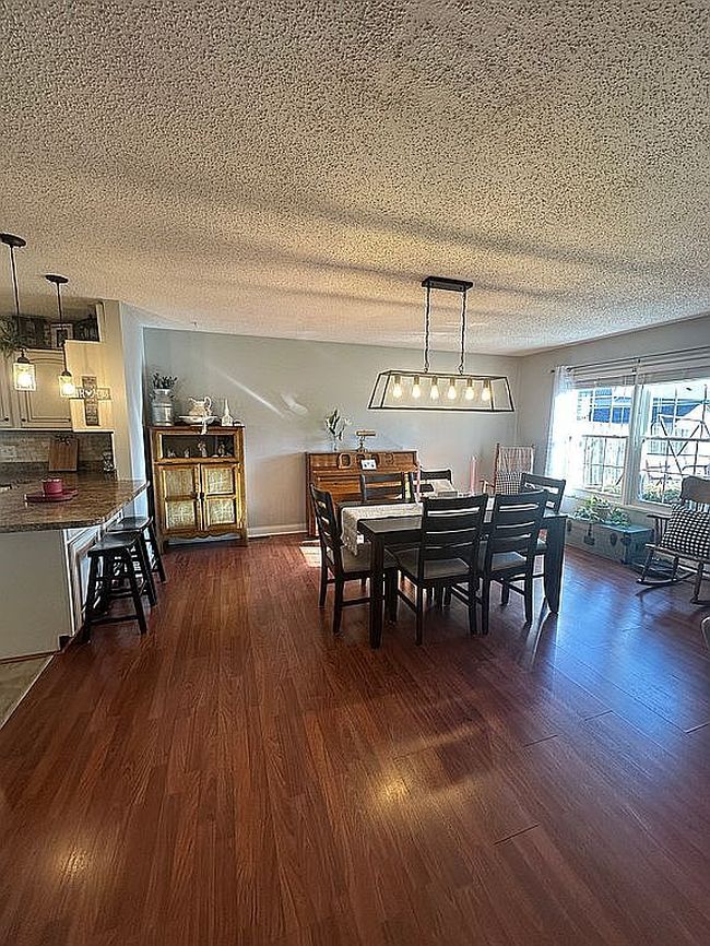 Image of 2300 Count Turf Dr