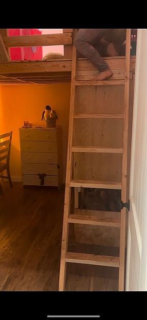 Preview of property located at 156 Pine St