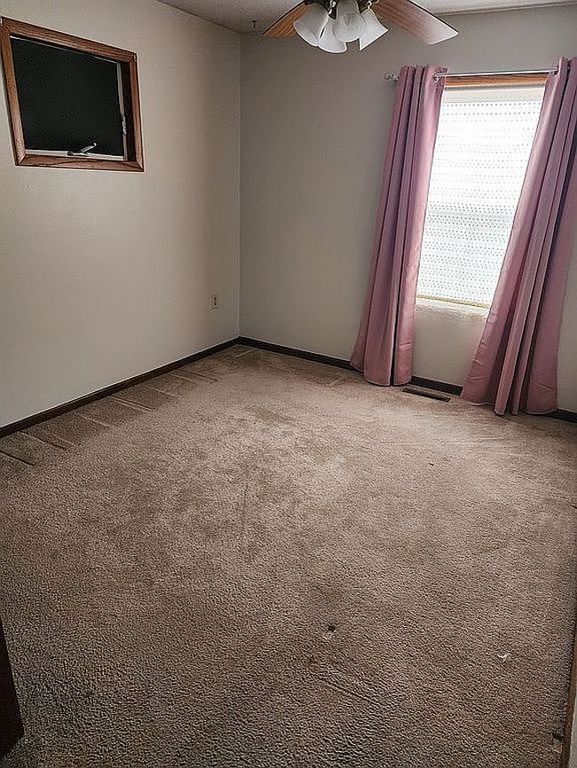 Image of 623 N Sycamore St