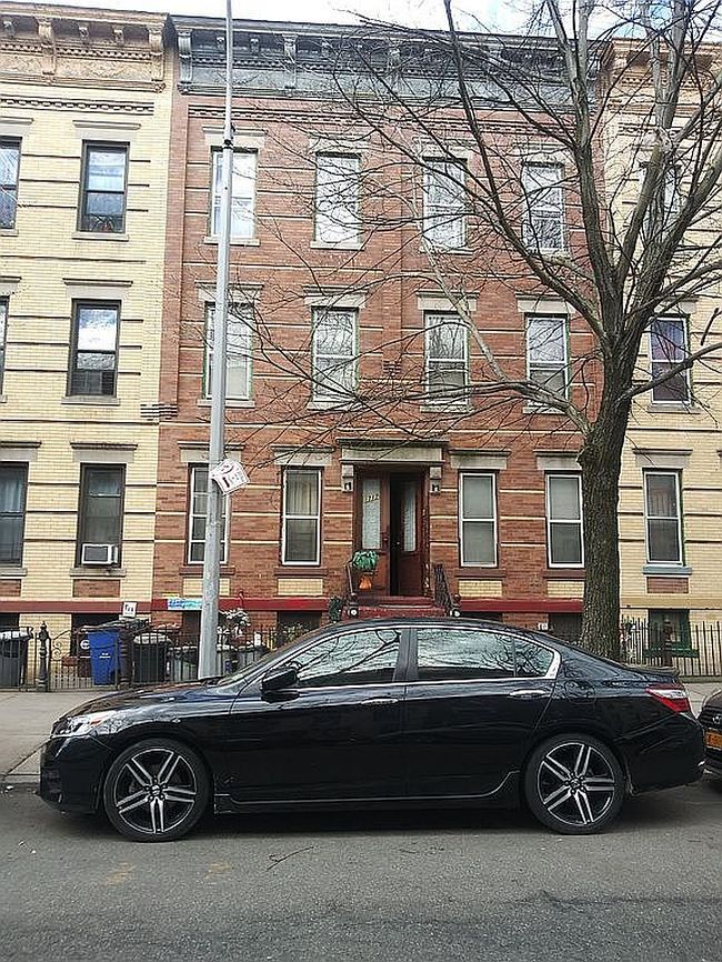 Photo of 1717 Putnam Ave, Ridgewood, NY
