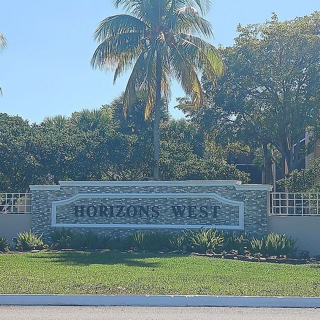 Photo of 8650 West Plz #S, Miami, FL