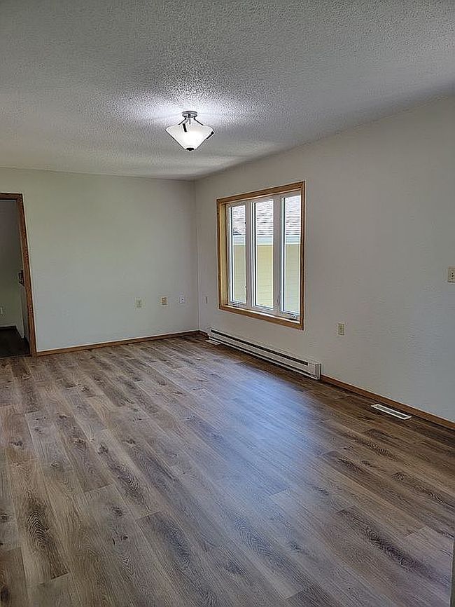 Photo of 1406 Sunset Ave, Mobridge, SD