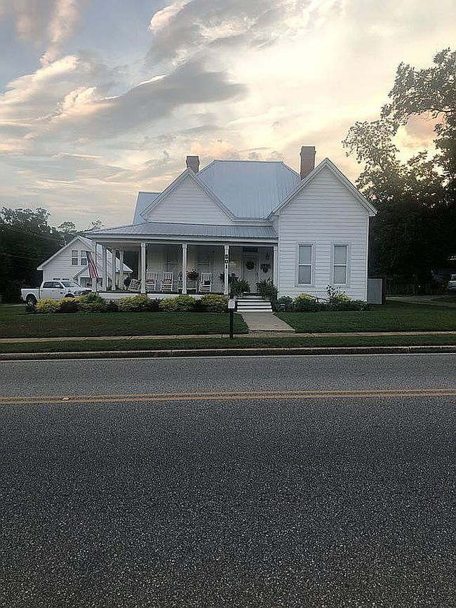 Image of 501 Stanley Ave