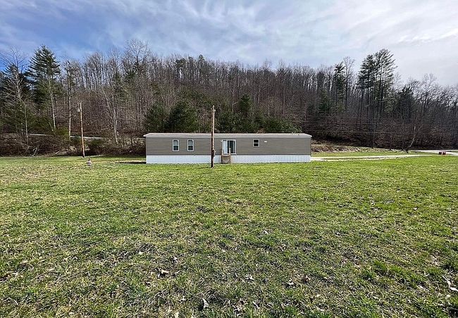 Image of 4895 Campton Baptist Rd