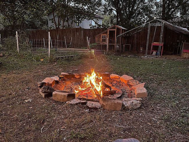 Image of 10801 W Lakeview Dr