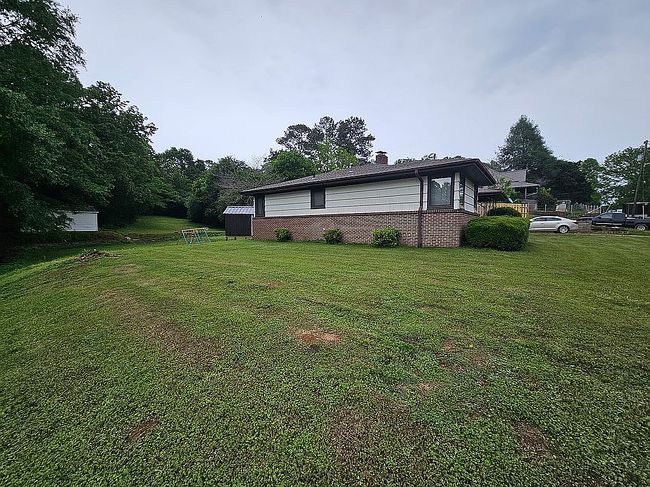 Image of 2640 1st St