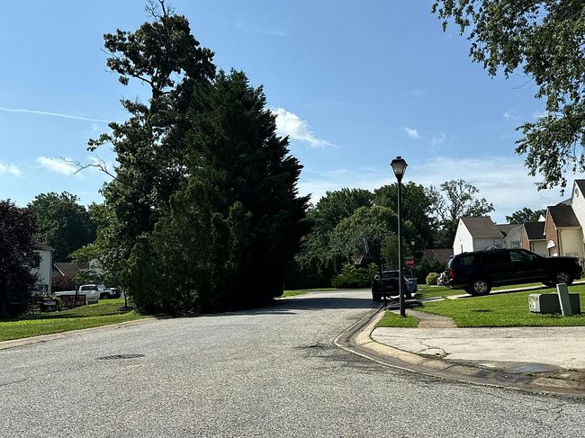 Photo of 8 Redden Ct, Bear, DE