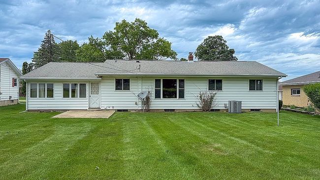 Photo of 1623 Valley View Dr