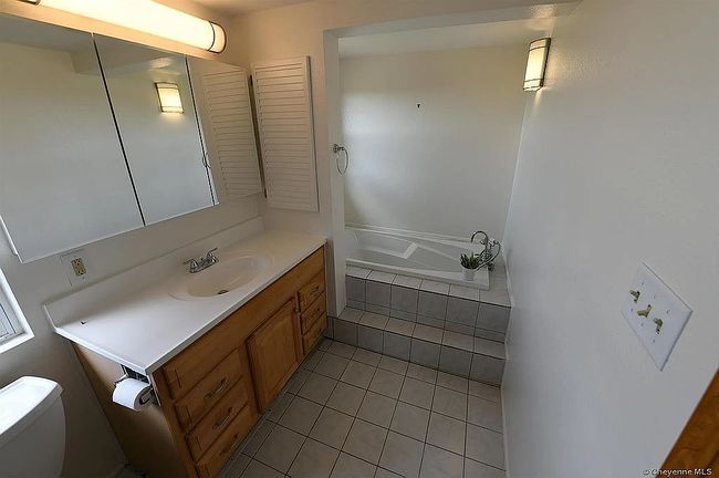 Image of 334 Crow Creek Rd
