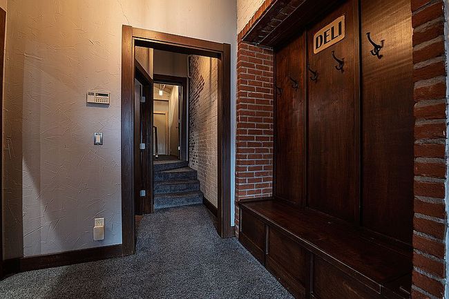 Additional photo 2 of property located at 13 N Michigan St