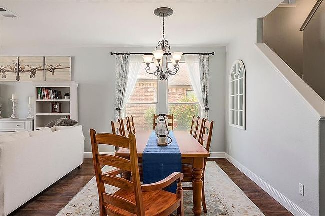 Image of 2118 Howell Mountain Dr
